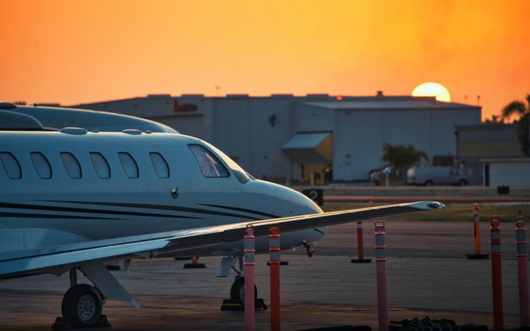 Private Jet and FBO Ground Transportation in Los Angeles
