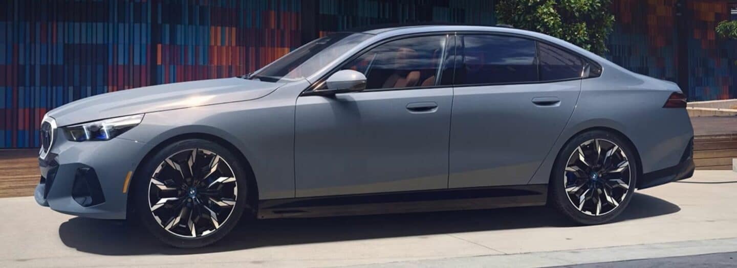 BMW i5, the electric executive sedan