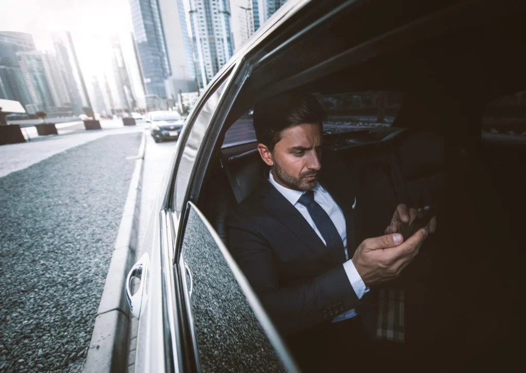 BUSINESS TRAVEL SERVICE 7 Business Chauffeur Service Los Angeles